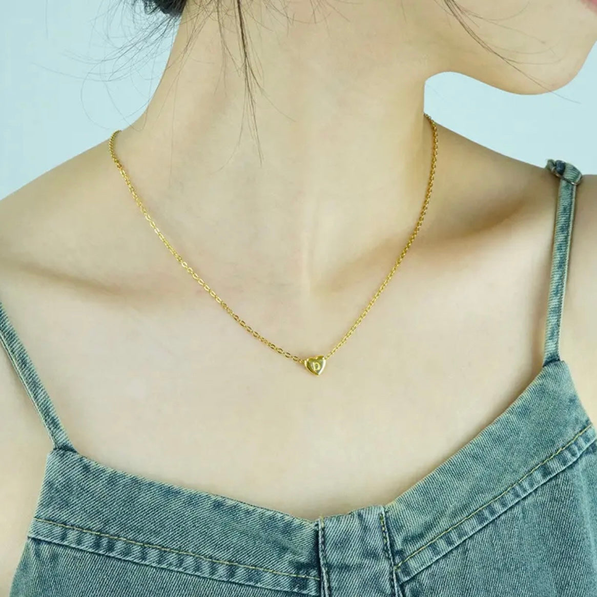 Heart Initial Necklace ELSSIZ