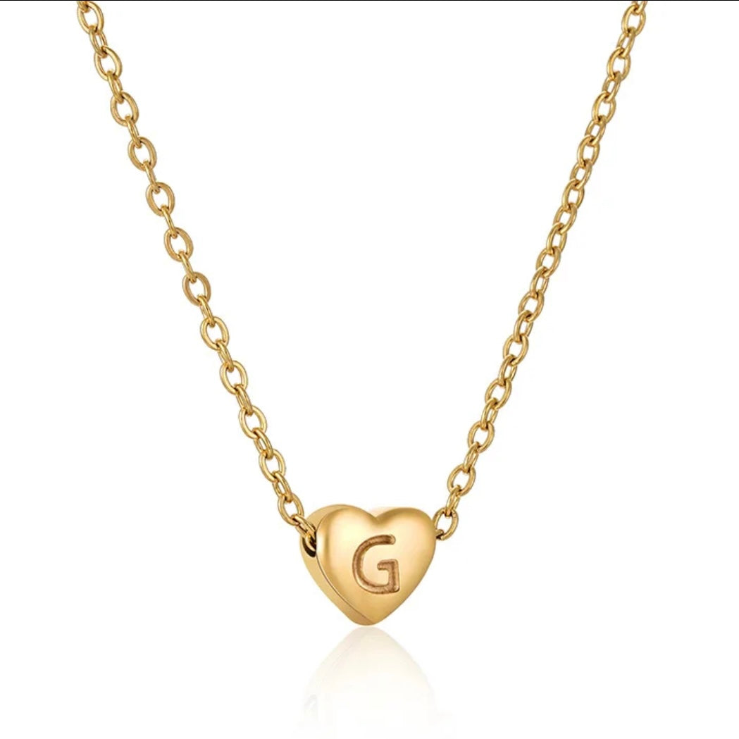 Heart Initial Necklace ELSSIZ