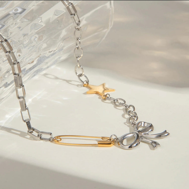 Mixed Metal Bow Star Pin Choker ELSSIZ