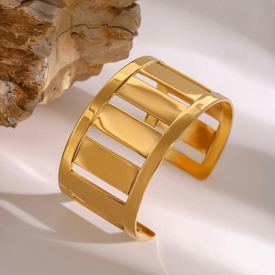 Wide Cuff Bracelet ELSSIZ