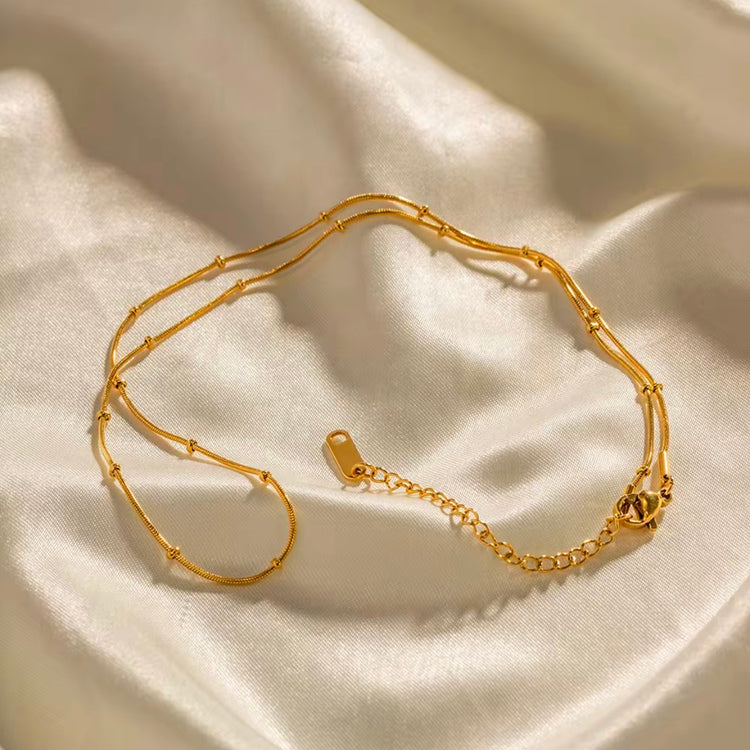 
Made to last! 

Tarnish and Water Resistant, Hypoallergenic

16.5 inches long- 2" Extension 

 

Closure :Lobster Clasp

18k Gold Plated over 316L Stainless Steel base.  

 

 