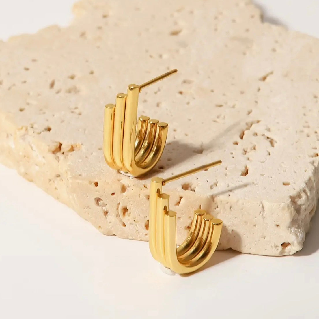 Ada Three Layers Earrings ELSSIZ