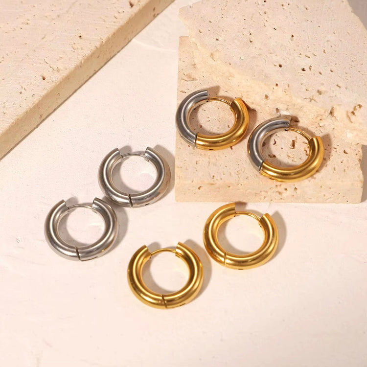 Sarah Hoop Earrings ELSSIZ