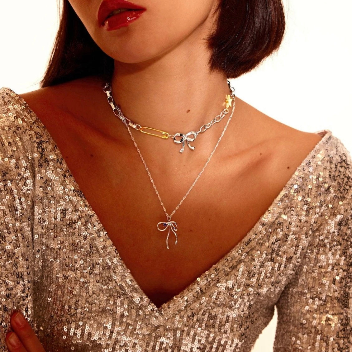 Mixed Metal Bow Star Pin Choker ELSSIZ