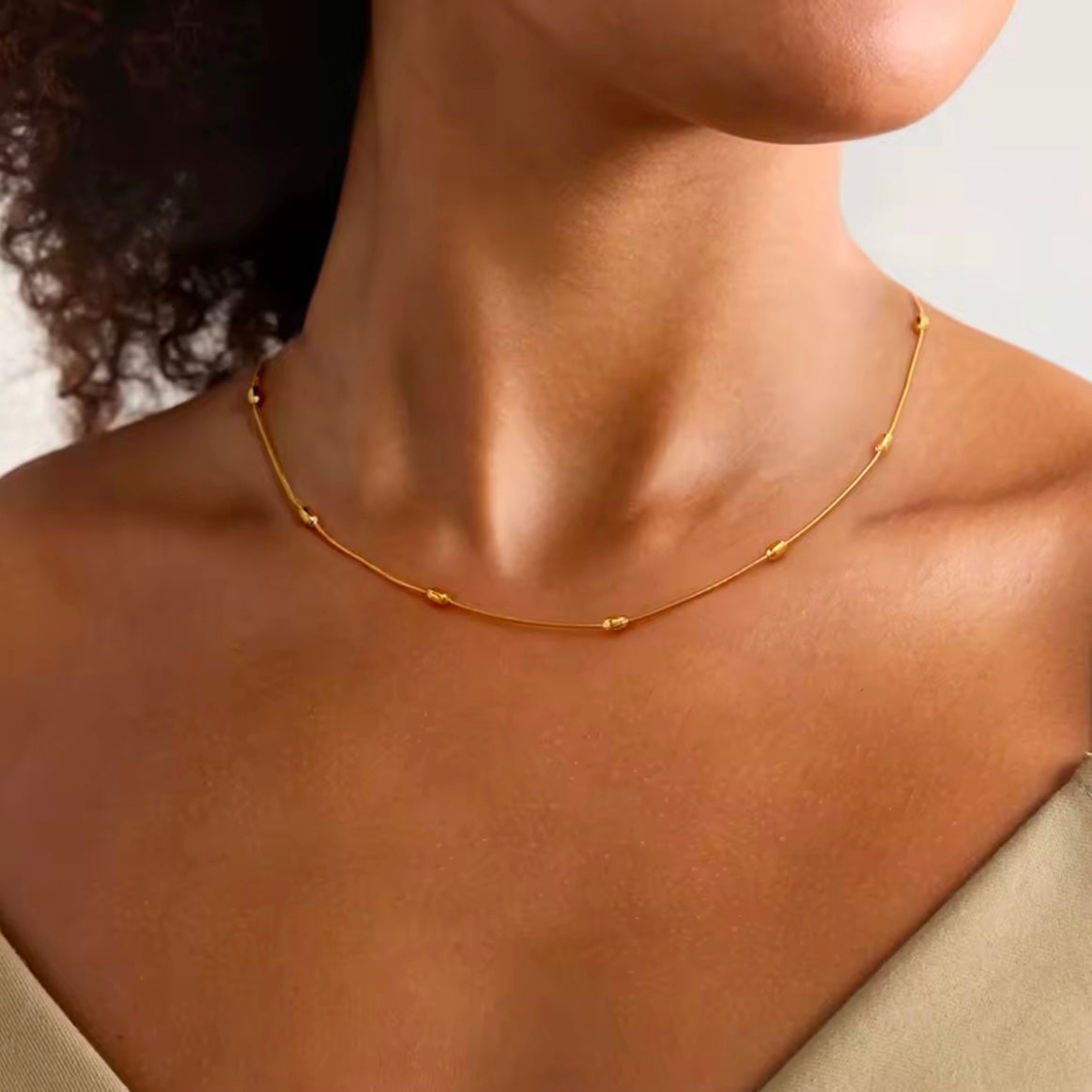 Charlotte Oval Beads Snake Necklace ELSSIZ