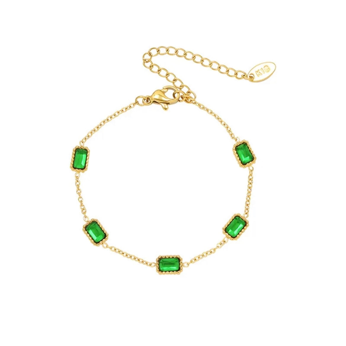 This bracelet is screaming LUXURY! Beautiful Zirconia mixed with rugged lock and chain! . One of a kind design that is perfect for stacking or wearing alone. 

This piece is made to last, hypoallergenic  & waterproof.

316L Stainless Steel 18K Gold Plated, Cubic Zirconia

6 inches long +2 inches ext