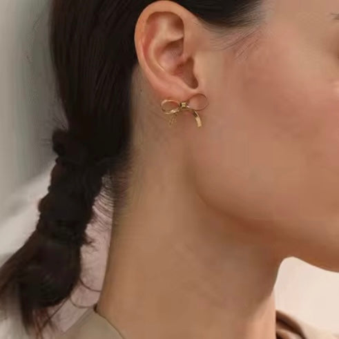 Bow Snake Link Earrings ELSSIZ