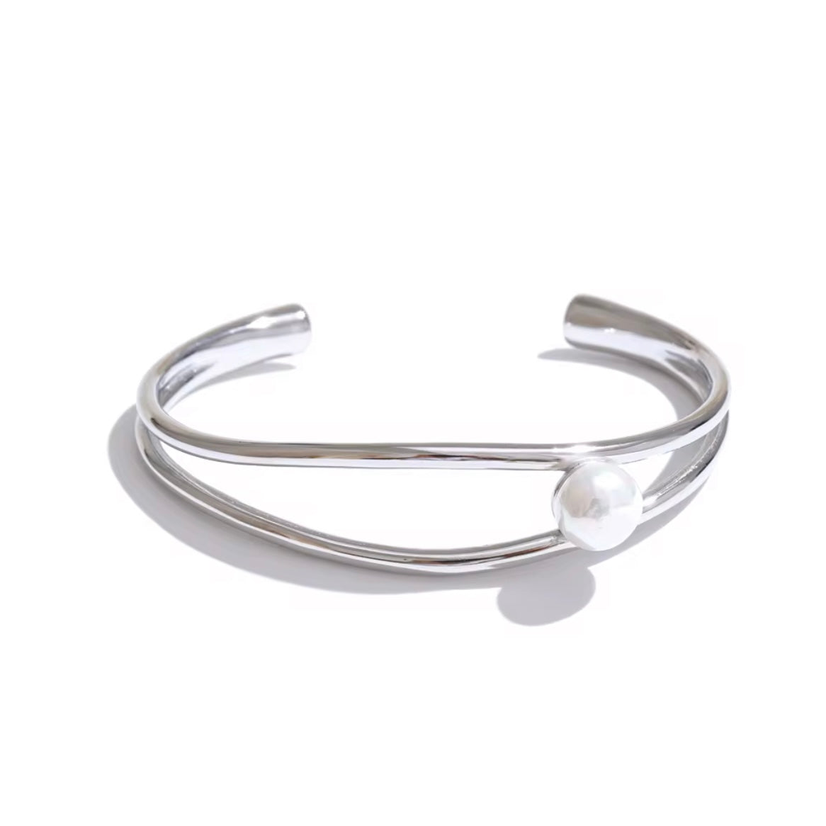 Mae Pearl Bangle Bracelet ELSSIZ