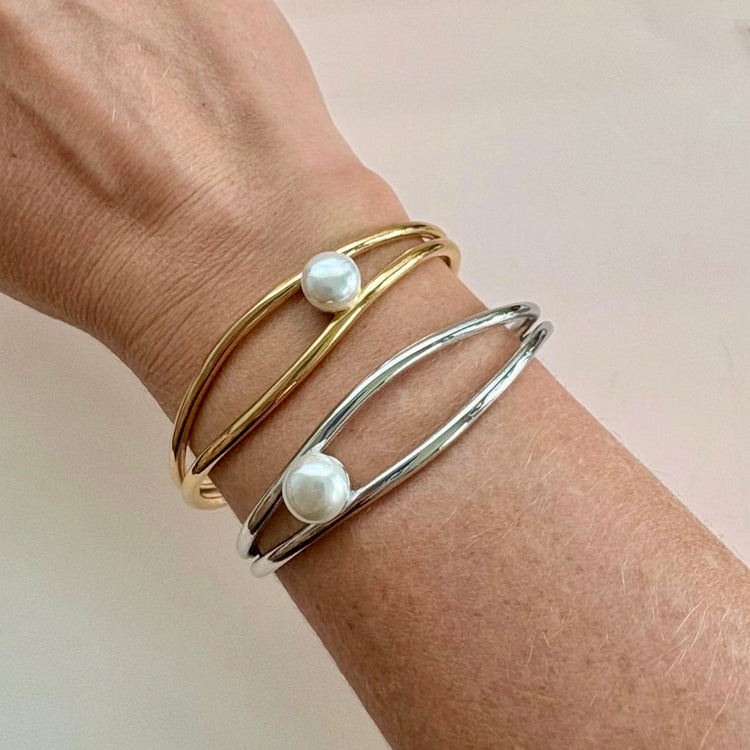 Mae Pearl Bangle Bracelet ELSSIZ