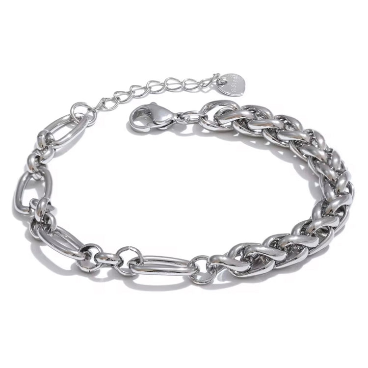 Expertly crafted, this Mixed Links Bracelet boasts a trendy and unique design that is sure to stand out. Plus, it is waterproof, making it perfect for everyday wear. Elevate your style with this statement piece.

 

This piece is made to last, hypoallergenic  & waterproof , adjustable

316L Stainless Steel 18K Gold Plated

 7 inches +1.5" ext
