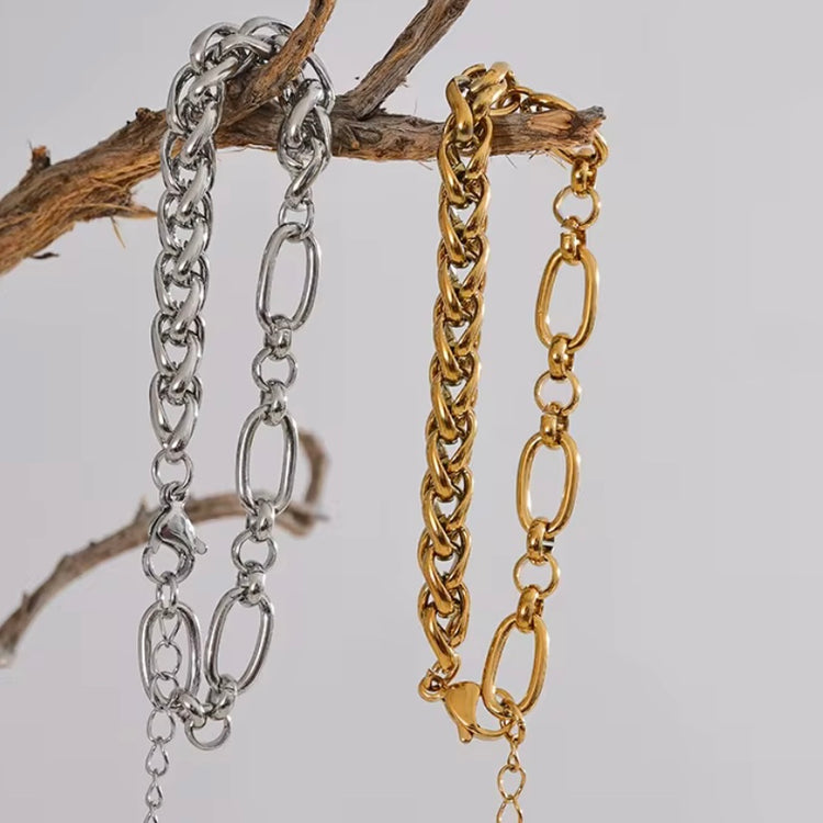 Expertly crafted, this Mixed Links Bracelet boasts a trendy and unique design that is sure to stand out. Plus, it is waterproof, making it perfect for everyday wear. Elevate your style with this statement piece.

 

This piece is made to last, hypoallergenic  & waterproof , adjustable

316L Stainless Steel 18K Gold Plated

 7 inches +1.5" ext