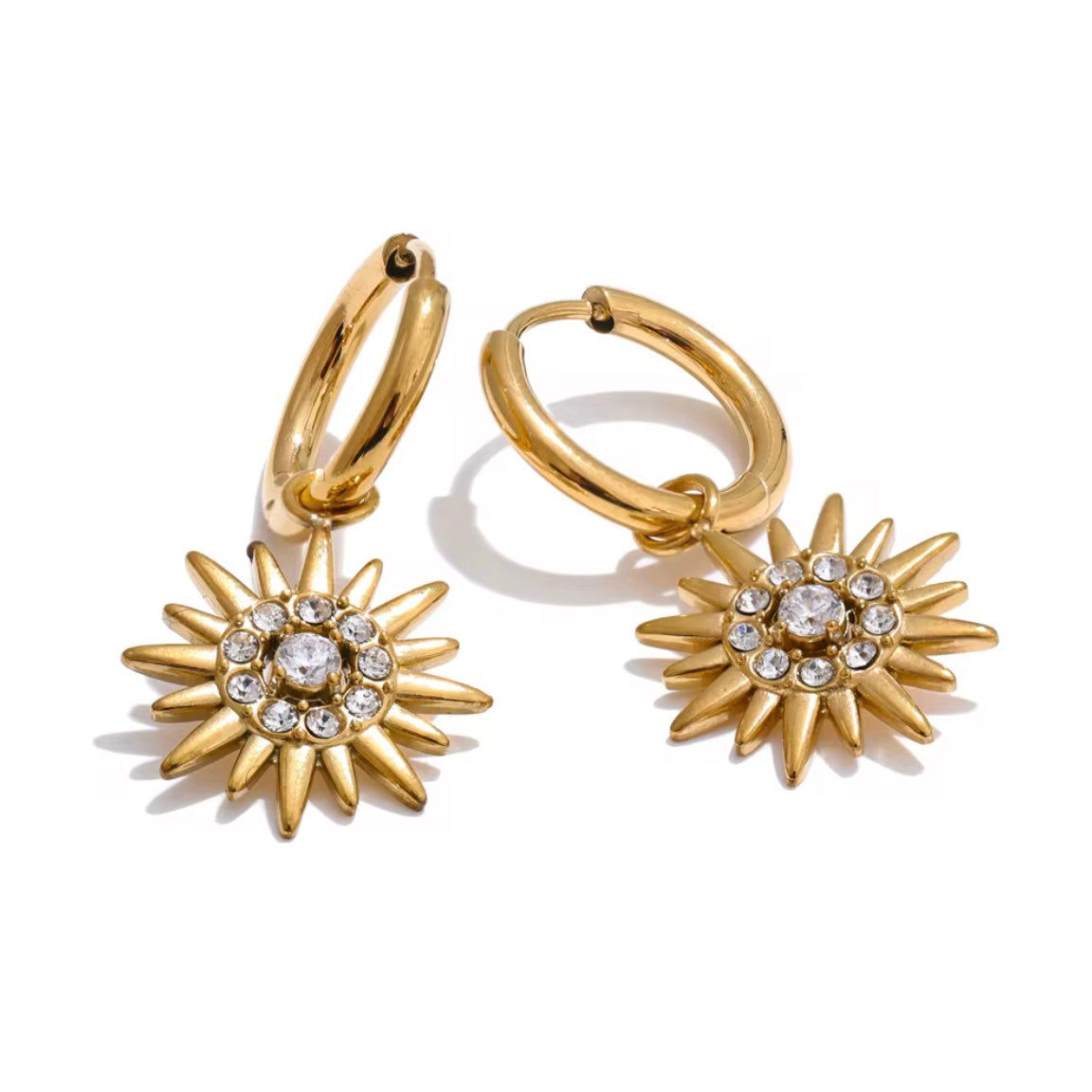 Experience endless summer vibes with Sun Huggies Earrings. These earrings keep the feeling of summer alive forever, making them the perfect accessory for any sun lover. Stay stylish and always feel the warmth of the sun with these trendy earrings.

Made to last! Non Tarnish and Water Resistant, Hypoallergenic




18K Gold Plated over 316L Stainless Steel base


