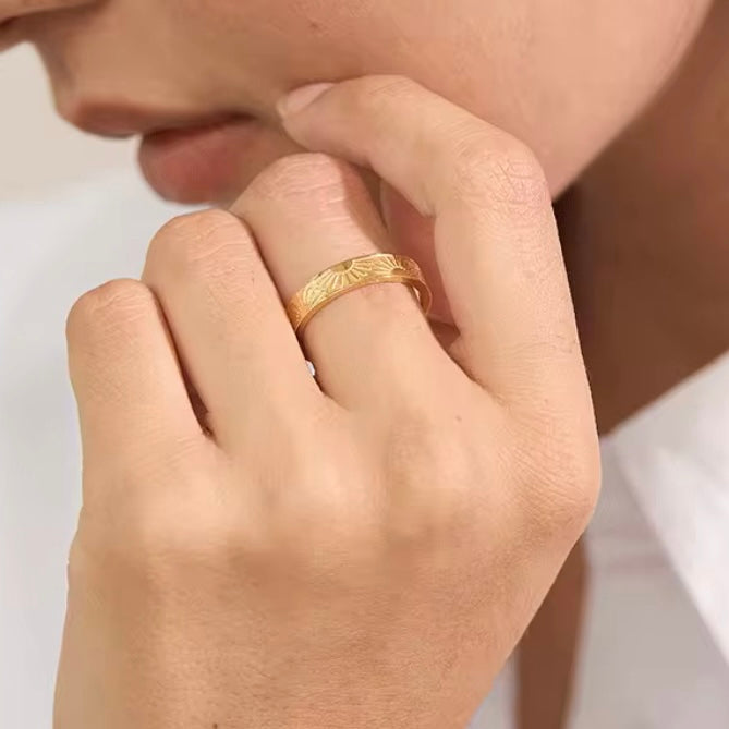 Experience true unity and balance with our exquisite Unity Ring. Crafted with interlinked gold and silver rings, this design symbolizes connection and harmony. Let this ring inspire you to cultivate meaningful relationships and find peace within yourself.
Stainless Steel 18K Gold PVD Plated - Made to last!
Hypoallergenic, Tarnish free 